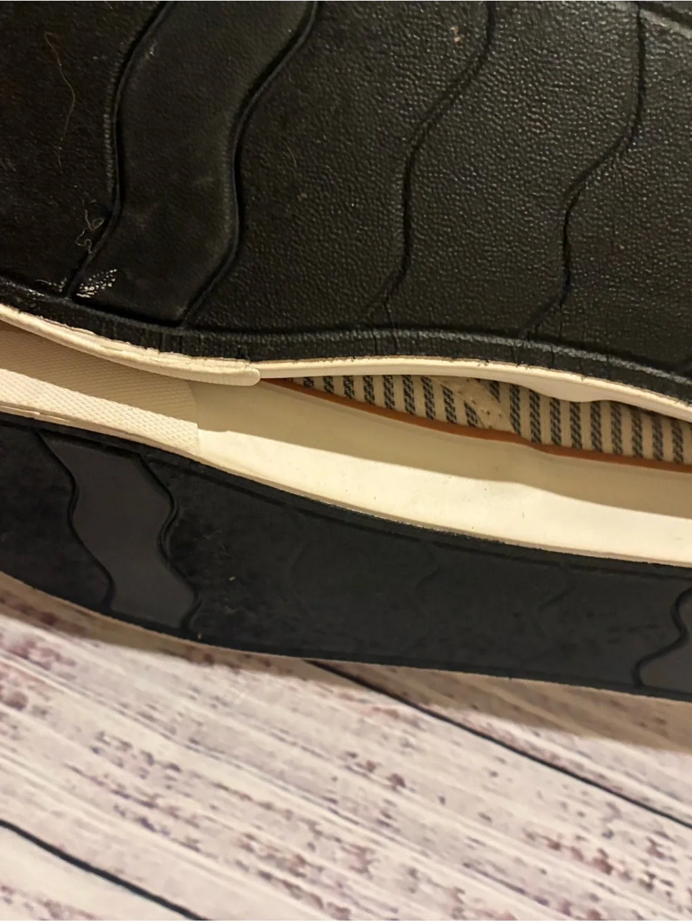 Women’s American Eagle Slip-On Canvas Shoes - Beige Stripe Size 8